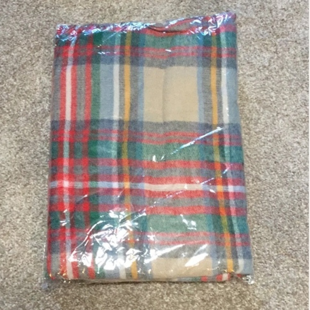 🆕Versatile patterned scarf, multiple patterns NWT - image 7